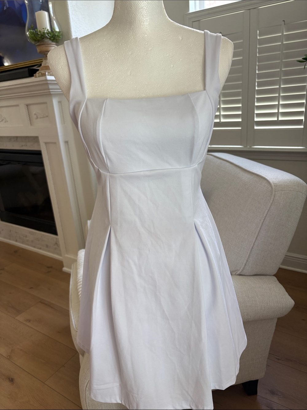 OYS Classic White Square-Neck Sundress